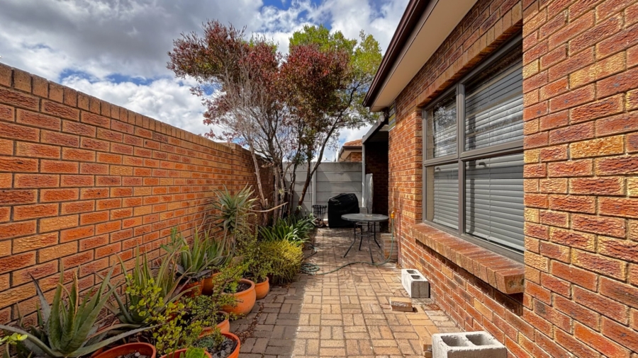 3 Bedroom Property for Sale in Soneike Western Cape